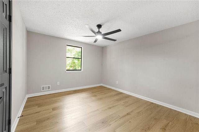 125 Woodbine Drive, Carrollton, GA 30117
