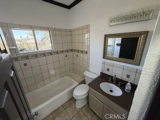 1151 W 90th St, Los Angeles, CA 90044