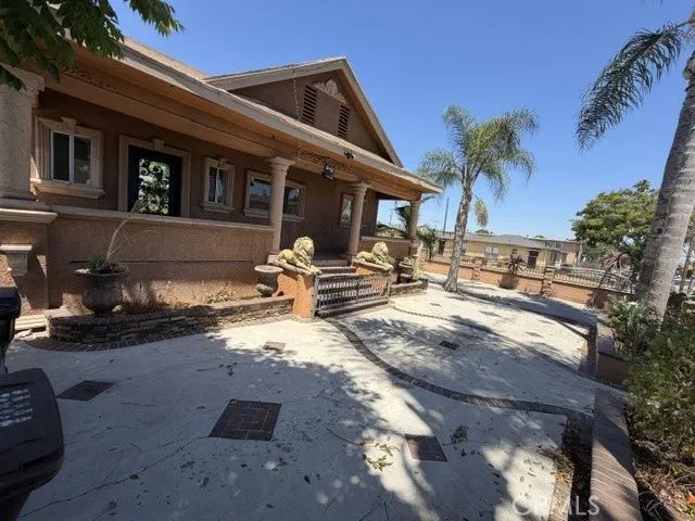 1151 W 90th St, Los Angeles, CA 90044