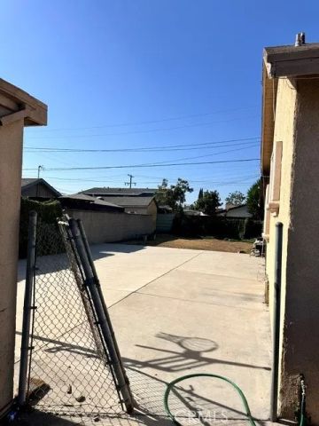 1151 W 90th St, Los Angeles, CA 90044