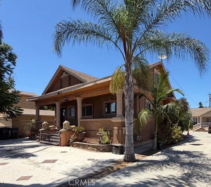 1151 W 90th St, Los Angeles, CA 90044