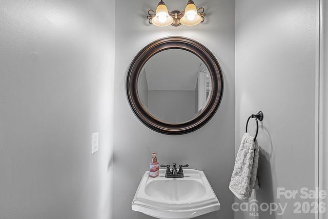 913 Meadow Creek Church Road, Locust, NC 28097