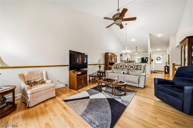 6871 Auburn Road 5, Concord Twp, OH 44077