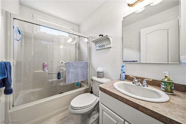 6871 Auburn Road 5, Concord Twp, OH 44077