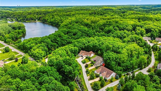 6871 Auburn Road 5, Concord Twp, OH 44077