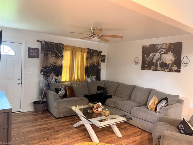 814 Parkwood Street, Burlington, NC 27215