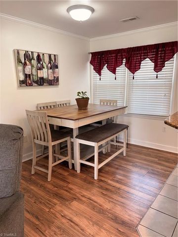 814 Parkwood Street, Burlington, NC 27215