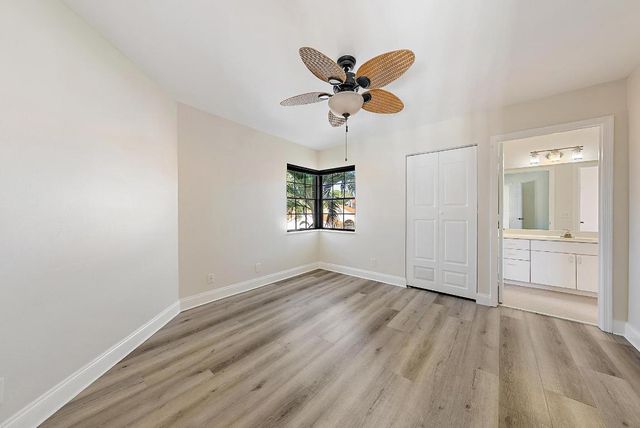 13290 Saint Tropez Circle, Palm Beach Gardens, FL 33410