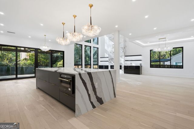1343 Merry Lane NE, Atlanta, GA 30329