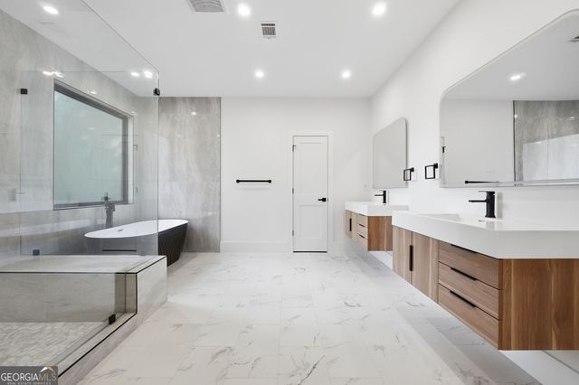 1343 Merry Lane NE, Atlanta, GA 30329