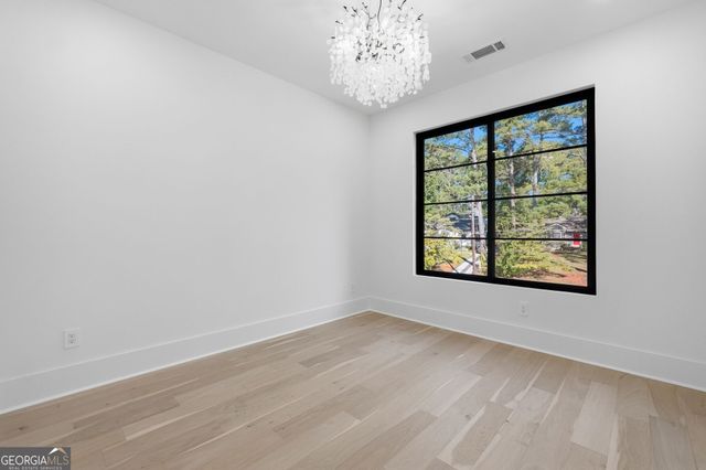 1343 Merry Lane NE, Atlanta, GA 30329