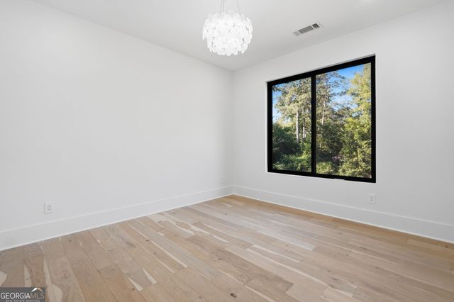 1343 Merry Lane NE, Atlanta, GA 30329
