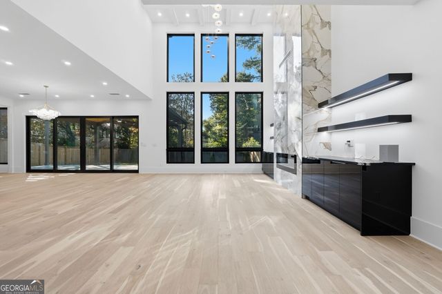 1343 Merry Lane NE, Atlanta, GA 30329