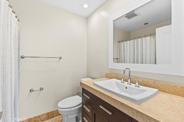 4901 Basswood, Irvine, CA 92612