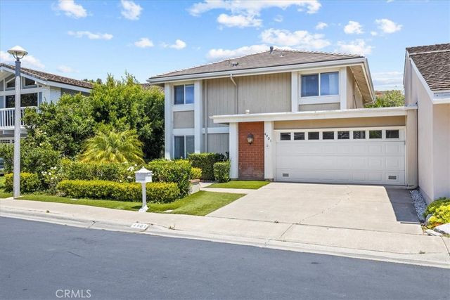 4901 Basswood, Irvine, CA 92612