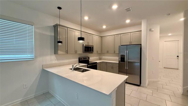 7604 STONE CREEK TRAIL, Kissimmee, FL 34747
