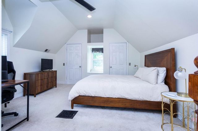 65 Pleasant Street, Oxford Vllg, MI 48371