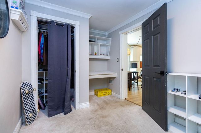 65 Pleasant Street, Oxford Vllg, MI 48371