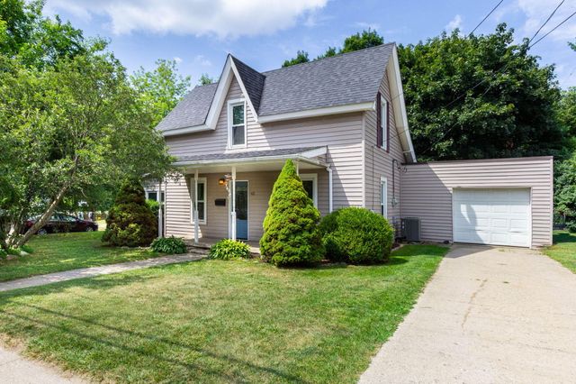 65 Pleasant Street, Oxford Vllg, MI 48371