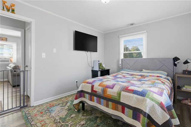 199 Ridgewood PW, Newport News, VA 23608