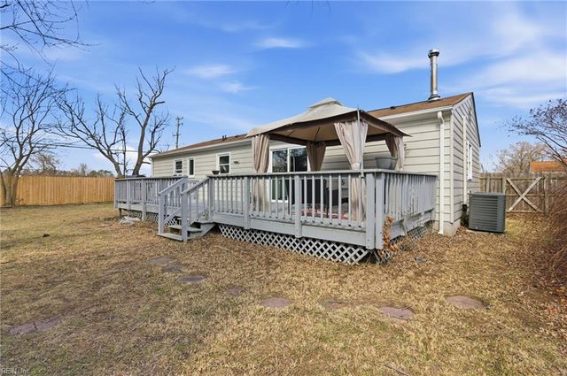 199 Ridgewood PW, Newport News, VA 23608