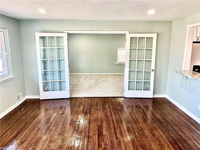 8320 Mona AVE, Norfolk, VA 23518