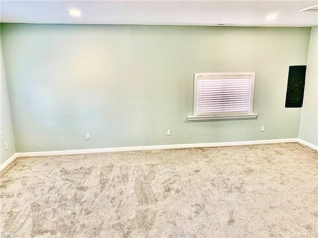 8320 Mona AVE, Norfolk, VA 23518