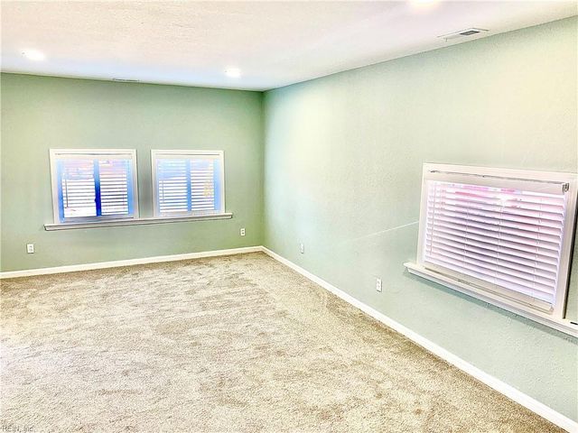 8320 Mona AVE, Norfolk, VA 23518