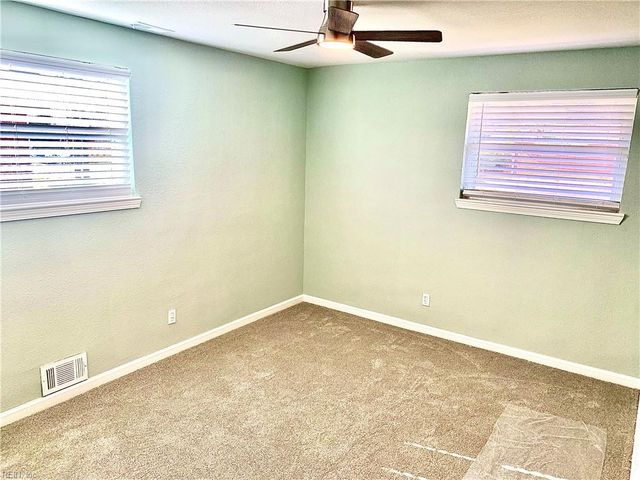 8320 Mona AVE, Norfolk, VA 23518