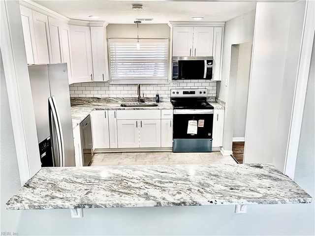 8320 Mona AVE, Norfolk, VA 23518