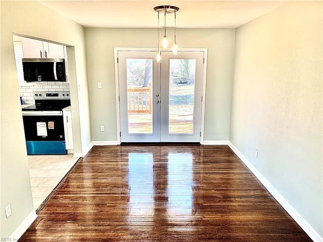 8320 Mona AVE, Norfolk, VA 23518