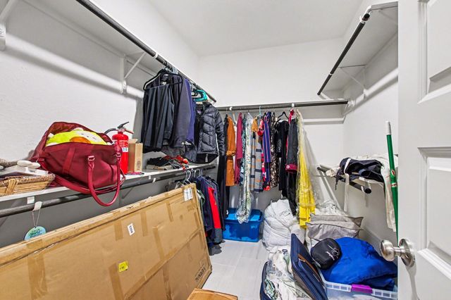 2007 Tarfite Place W, Houston, TX 77077