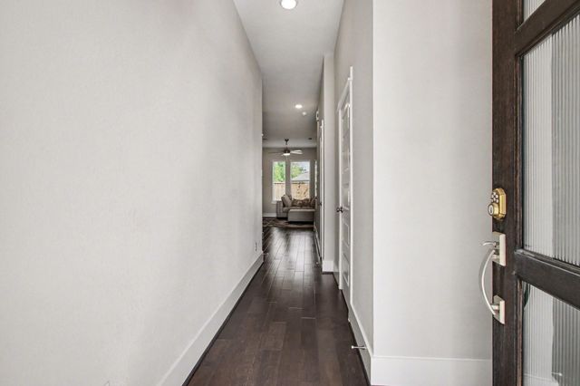 2007 Tarfite Place W, Houston, TX 77077