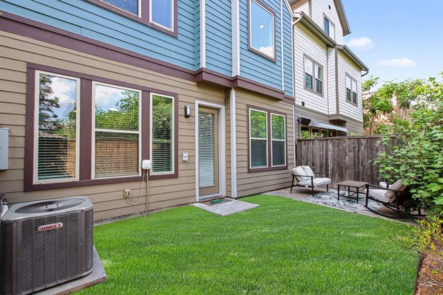 2007 Tarfite Place W, Houston, TX 77077