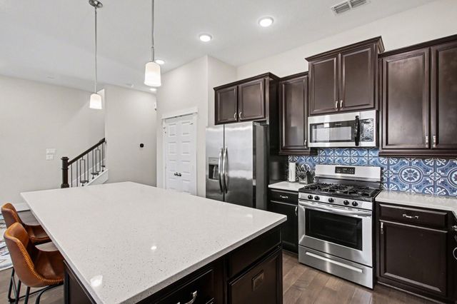 2007 Tarfite Place W, Houston, TX 77077