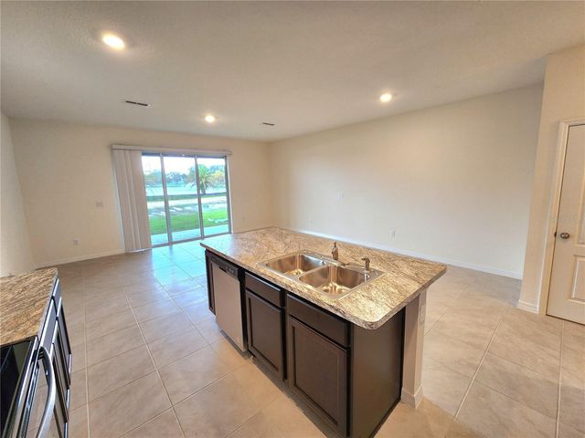 1141 BLUE JAY DRIVE, Davenport, FL 33837