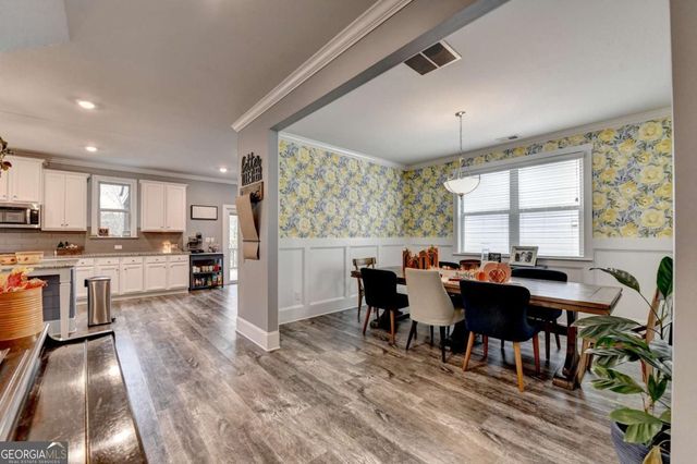 5525 Mirror Lake Drive, Cumming, GA 30028