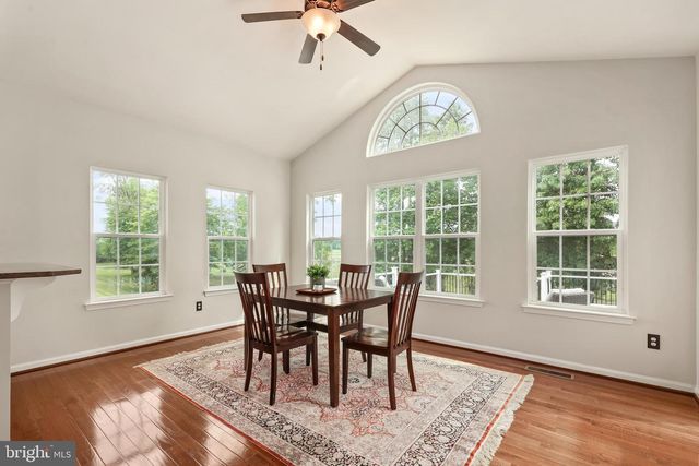 4954 PEBBLE RUN RD, Warrenton, VA 20187