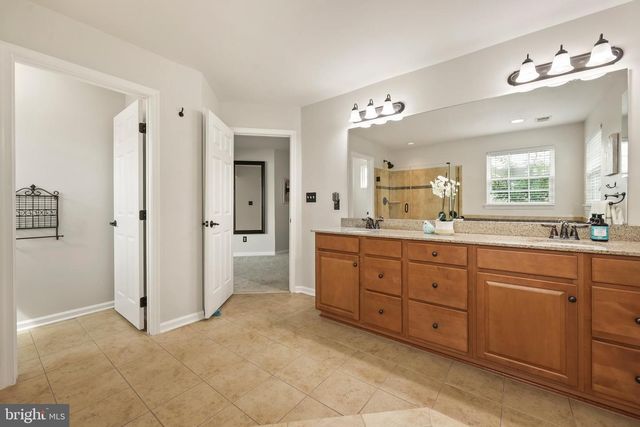 4954 PEBBLE RUN RD, Warrenton, VA 20187