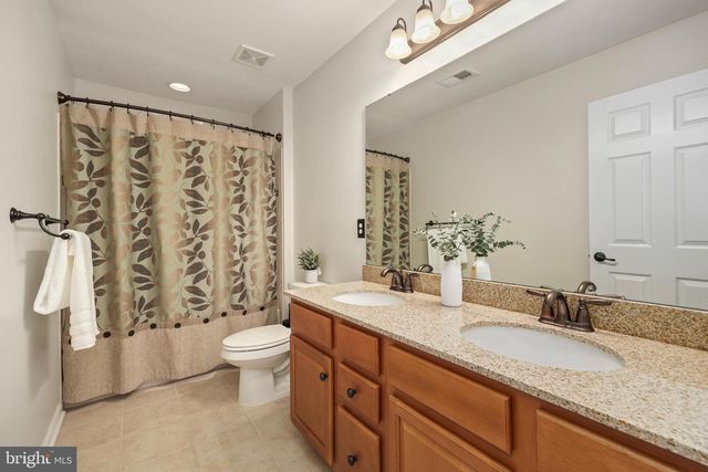4954 PEBBLE RUN RD, Warrenton, VA 20187