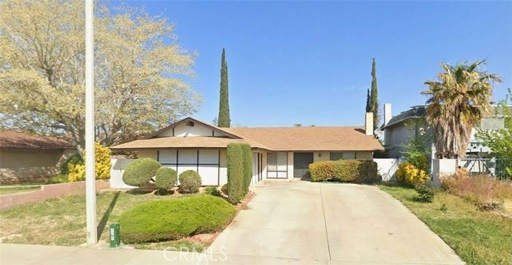 39063 Willowvale, Palmdale, CA 93551