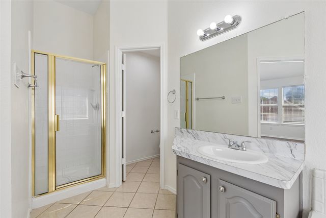 1604 Bennington Drive, Carrollton, TX 75007