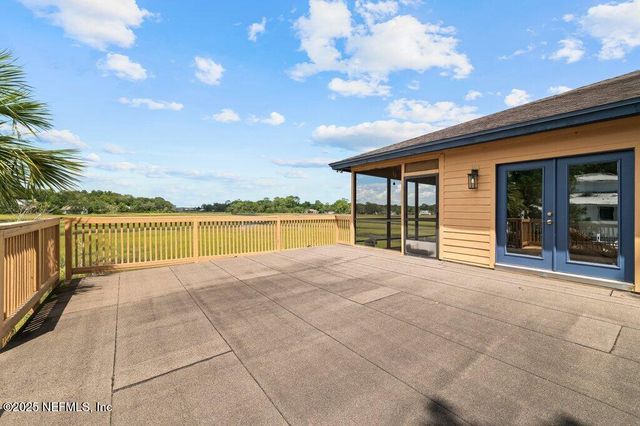 2010 SHADOW Lane, Neptune Beach, FL 32266