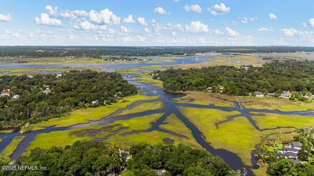 2010 SHADOW Lane, Neptune Beach, FL 32266