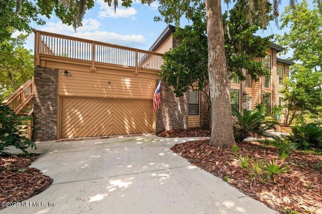 2010 SHADOW Lane, Neptune Beach, FL 32266