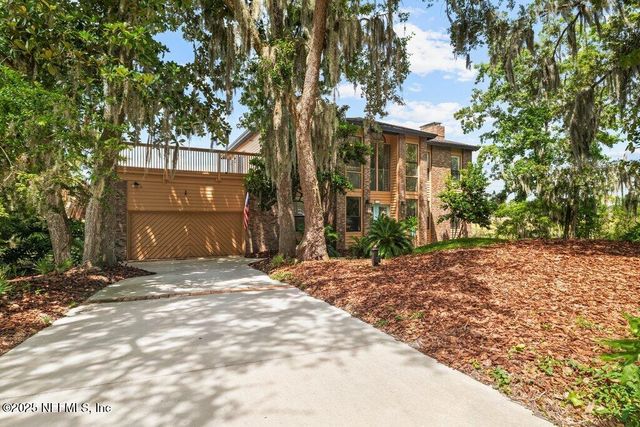 2010 SHADOW Lane, Neptune Beach, FL 32266