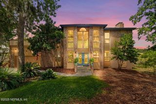 2010 SHADOW Lane, Neptune Beach, FL 32266