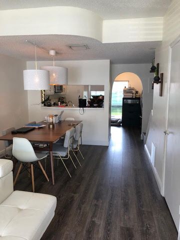 16665 Hemingway Drive, Weston, FL 33326