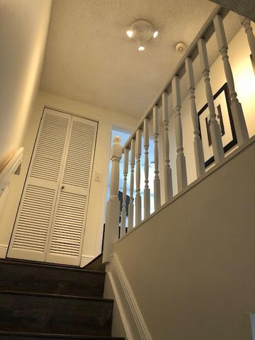 16665 Hemingway Drive, Weston, FL 33326