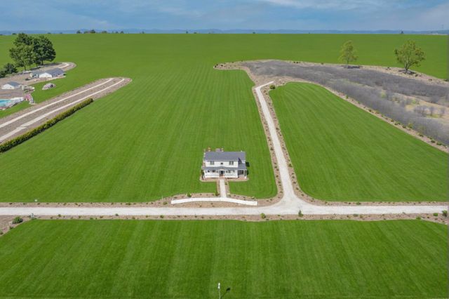 244 HCR 2302 Road, Abbott, TX 76621